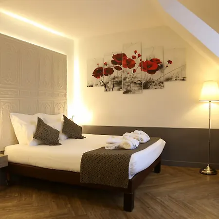 Contact Alizé Montmartre Hotel Parigi