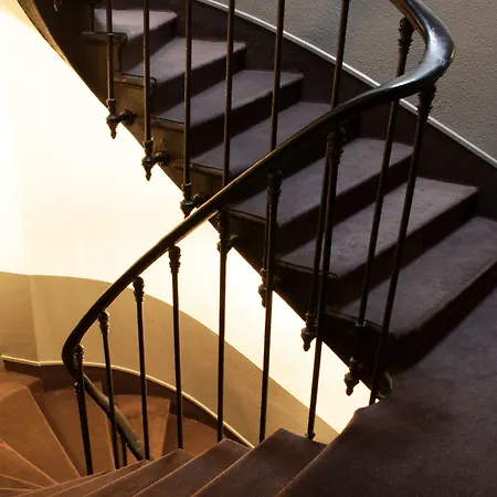 Hotel Contact Alizé Montmartre Parigi