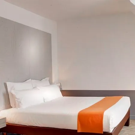 Contact Alizé Montmartre Hotel Parigi