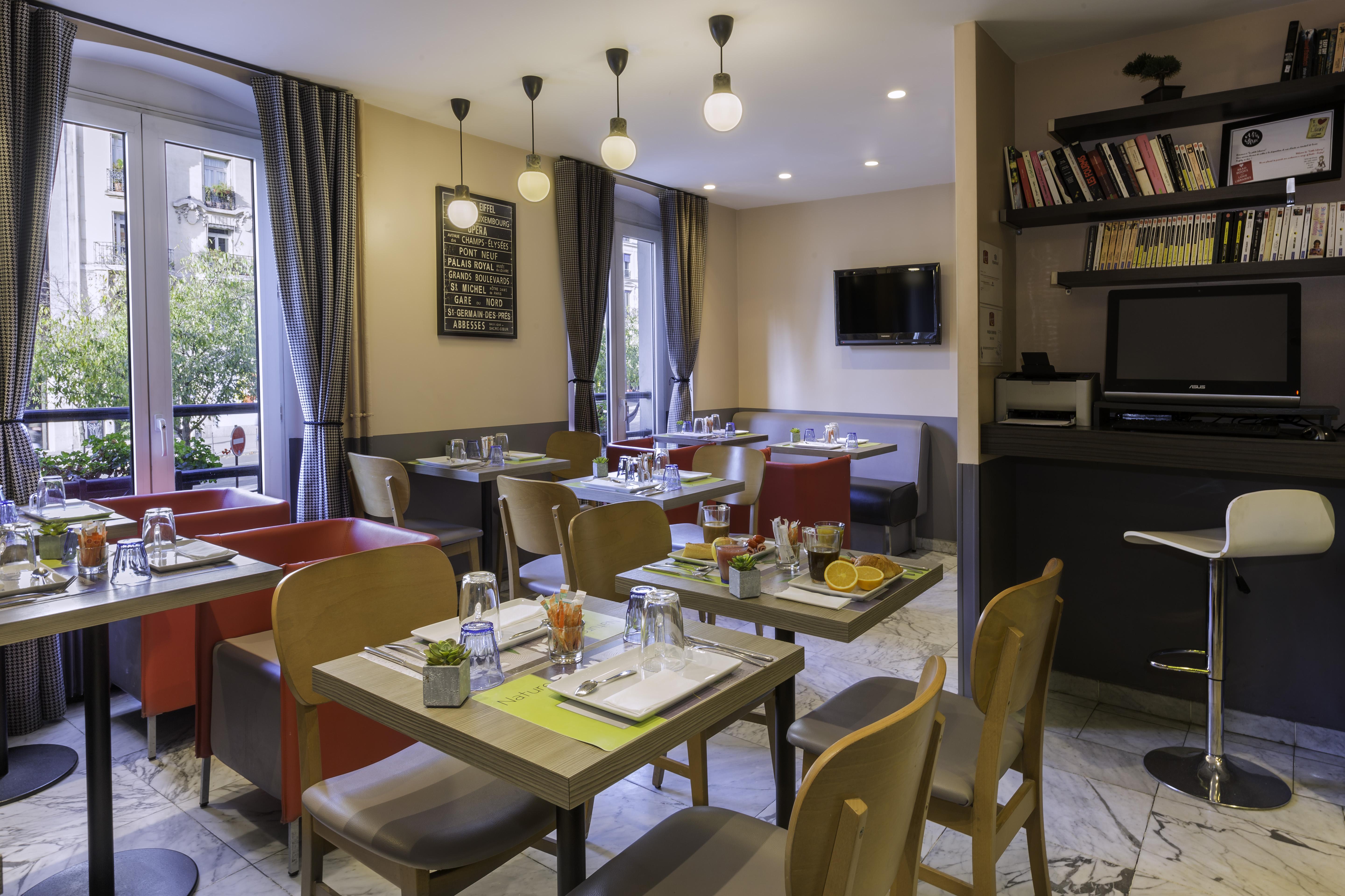 Contact Alizé Montmartre Hotel 3*