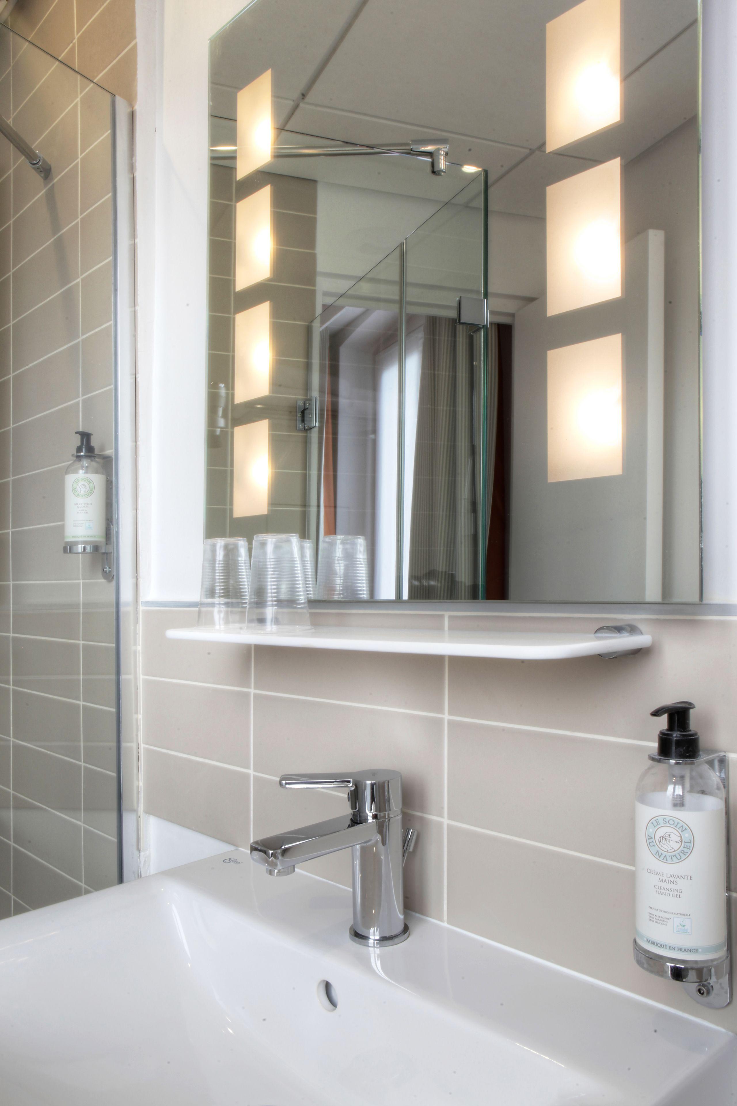 Contact Alize Montmartre Hotel Paris