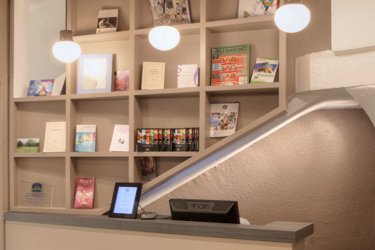 Hotel Contact Alize Montmartre Paris