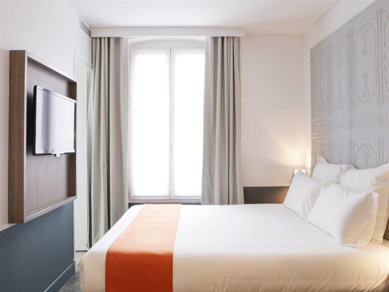 Hotel Contact Alize Montmartre