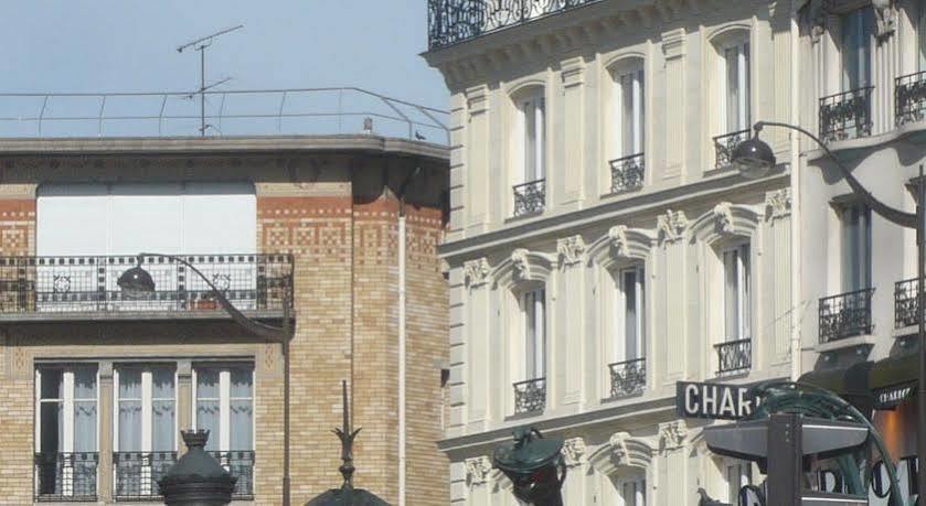 Contact Alizé Montmartre Hotel 3*