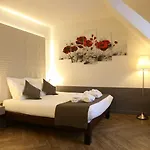 Contact Alize Montmartre Hotel Paris