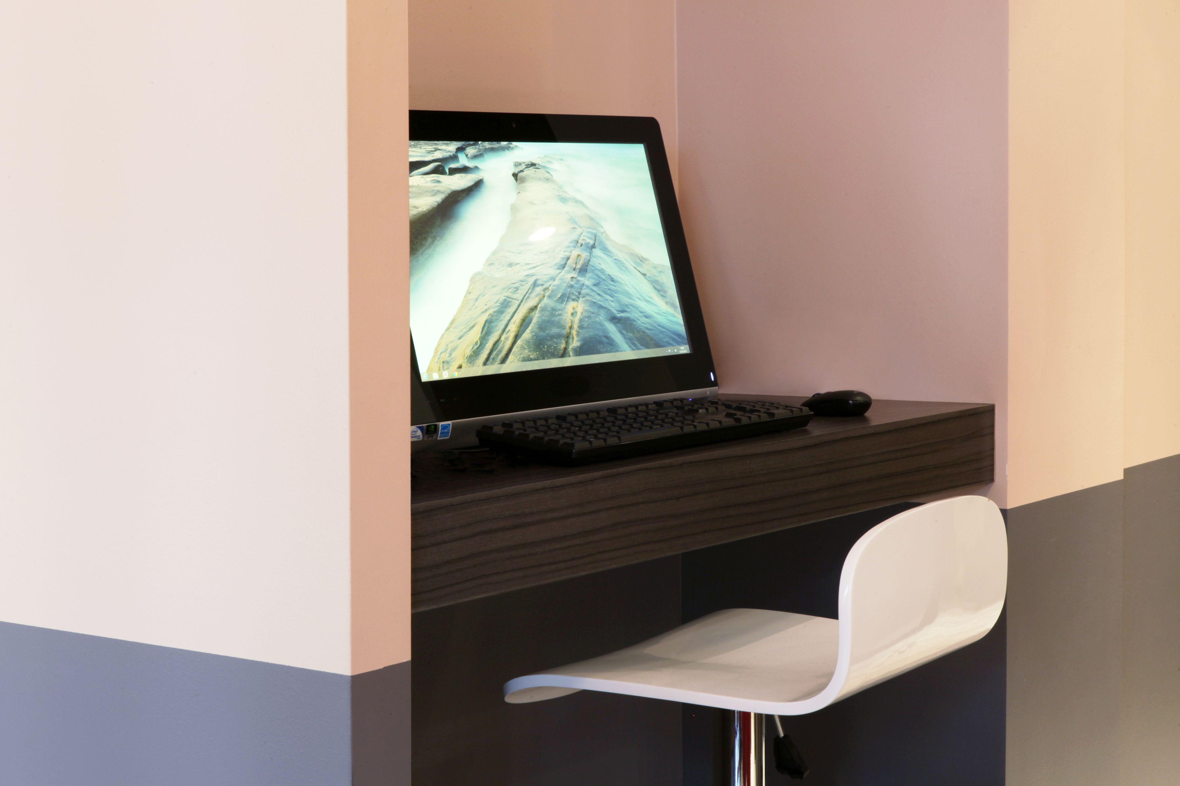 Hotel Contact Alizé Montmartre Parigi