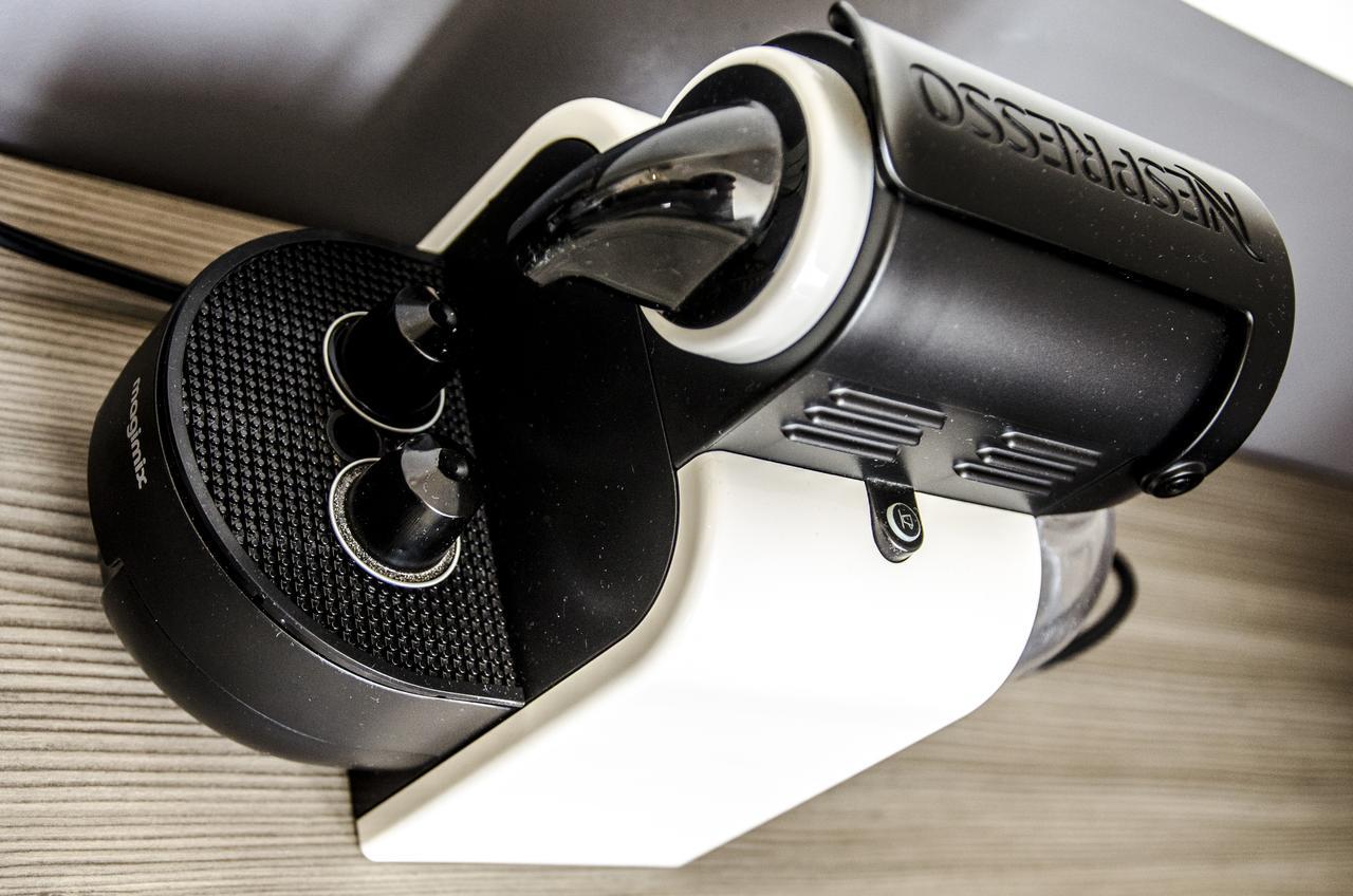 Contact Alizé Montmartre 3*